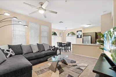 Image de Spacious & Beautiful 2bd/2ba! 5mins to Disney! The Outlets! Angel Stadium! etc.