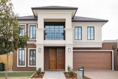 Image de Spacious 6br House w/ Pool Table Urban Home