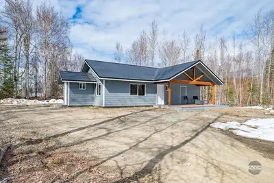 Image de New Listing: Beautiful Home - Minutes from the Big Lake Boat Launch!