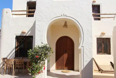 Image de Magnifique villa avec piscine sans vis Ă vis