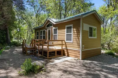 Image de Secluded Cabin at Kern River Sequoia Campground (Cabin 09)