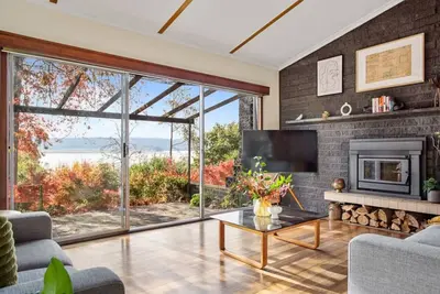 Image de Stella Rose Cottage Enchanting Riverfront Retreat