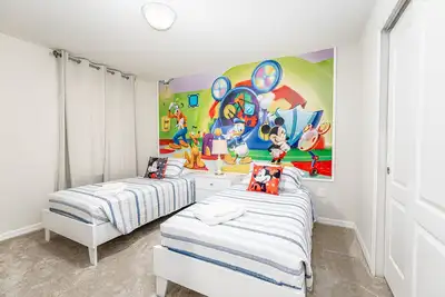 Image de Last Minute Disney! Private Pool, Hot Tub & Themed Bedrooms. Book Now! #104293