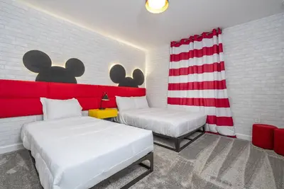 Image de Last Minute Disney Getaway! Private Pool & Themed Bedrooms. Book Now! #111391