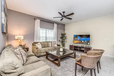 Image de Last Minute Disney Getaway! Private Pool & Themed Bedrooms. Book Now! #113583
