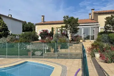Image de Belle Villa Languedocienne Avec Piscine au Calme