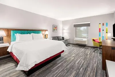 Image de Indulge in Home-Like Comfort! 2 Comfortable Units with Breakfast! Indoor Pool!