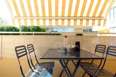 Image de T3 avec balcon - proche plage