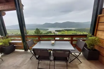 Image de Cosy Wood - Appt vue lac et montagne