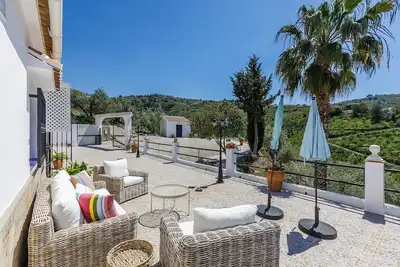 Image de Geweldig Vakantiehuis met Privézwembad Amper op 5 Min. van Competa