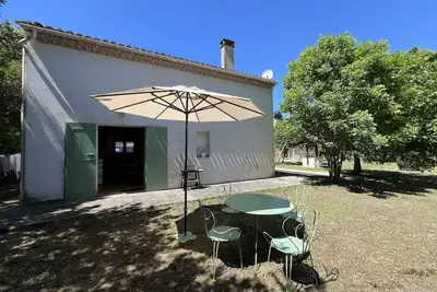 Image de 106 - Agréable maison avec son grand parc