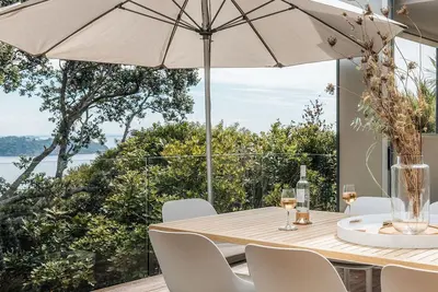 Image de Glasshouse | Coast & Country | Winter Deal - Stay for 3, Pay for 2
