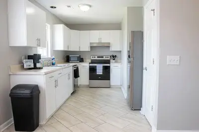 Image de Vista Breeze - Cozy Modern Vista that Sleeps 6