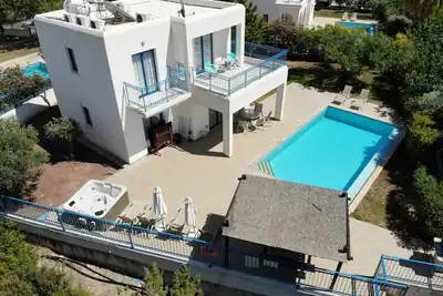 Luxury 5 Star Villa in Paphos, Paphos Villa 1459