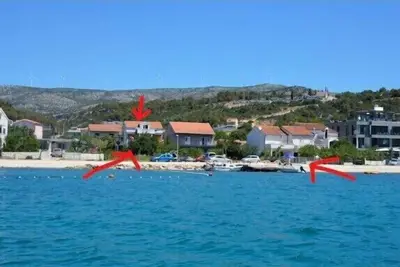Image de Beachside Apartment - Sleeps 5, Parking & Views