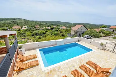 Image de Villa Grgo (V8942-K1) - Rogoznica