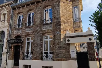 Image de Appartement 2 Maison Dior, Centre-ville, Plage à 500 m, Proche de la Gare