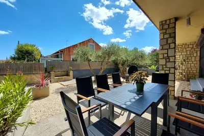 Image de Grande Villa Moderne au Cœur de la Camargue