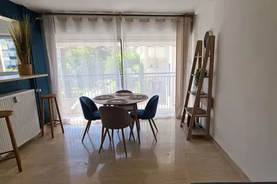 Image de A 2 pas du Carlton et de la Croisette! Magnifique 2 Pièces Pour Votre Séjour!