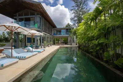 Image de 4br Beachfront Villa w\/ Man Cave& Spa | Natai Beach