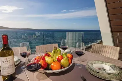 Image de This apartment is a 2 bedroom(s), 2 bathrooms, located in San Pawl il-Baħar, null.