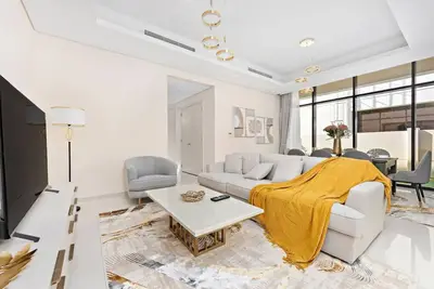 Image de Modern Family 3br Villa in Damac Hills