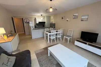 Image de Agréable appt 2 chambres 6 pers avec place de parking proche centre et mer