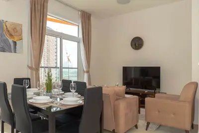 Image de StoneTree - Binghatti Gateway 2br - Spacious Apartment