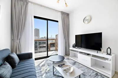 Image de StoneTree - Binghatti Rose 1 Br - Peaceful Community