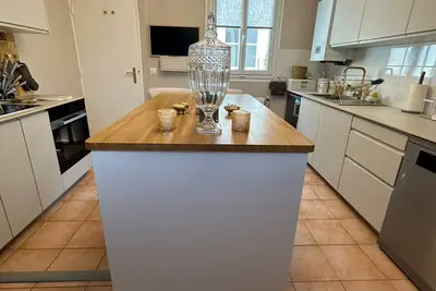 Image de Élégant Appartement à 2 mn des Champs-elysée