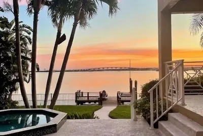 Image de Sunrise Harbor in Indian Rocks Beach