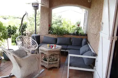 Image de Villa Bellemax avec piscine privée, à 10 mn à Pied Centre Ville et Plage