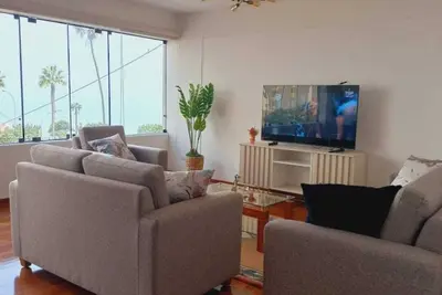 Image de Beautiful ocean view! Spacious and elegant apartment, ideal for families
