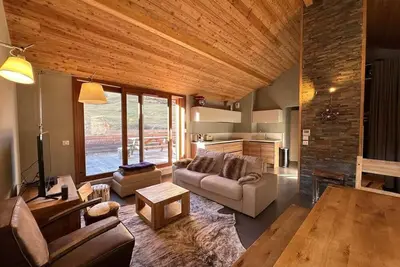 Image de 5ème étage, balcon, télévision, casier à ski, 65m², Vars