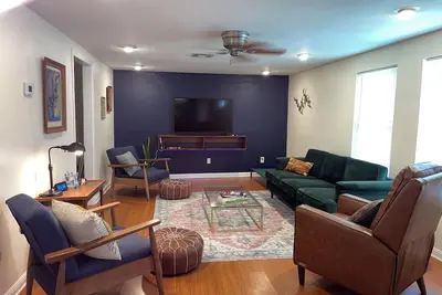Image de This home is a short drive to New Orleans and surrounding areas. Dog friendly.