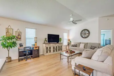 Image de Furnished Lanai & Golf Cart: The Villages Home!