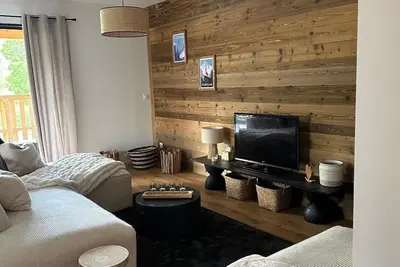 Image de Appartement Duplex 140m2 12 Personnes. Proche des Chemins de Randonnée et Vtt