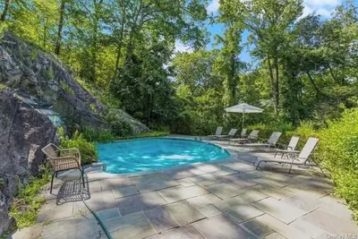 Image de Estate Home with Pool and Privacy for fun with family and pets