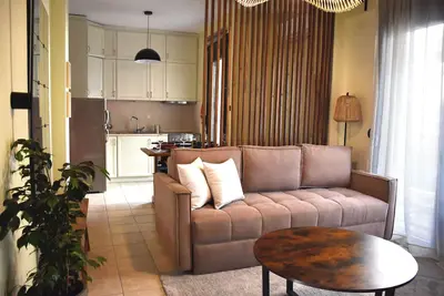 Image de In the most beautiful area of Thessaloniki, in Aretsou Kalamaria. 1g Internet.