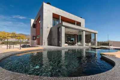 Image de Chalet \"Villa Cruz\" avec vue sur la montagne, Wi-Fi et climatisation