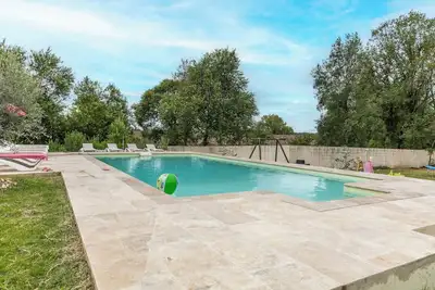 Image de Maison de vacances 'Gîte Il Était Une Fois' avec piscine partagée, Wi-Fi et climatisation