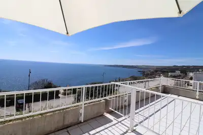Image de Maison de vacances 'Casa Nisea A Santa Cesarea Terme' avec terrasse privée, balcon et climatisation