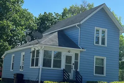 Entiire House: Historic Charm with Modern Comforts\n.