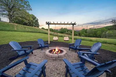 Image de New River Gorge/Endless Wall Trail/HotTub/Outdoor Games/Stargaze/Epic Sunsets