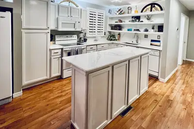 Image de Spacious 5-bedroom house with Ac and WiFi near downtown Littleton.