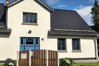 Image de Grenier - maison au bord de l'étang