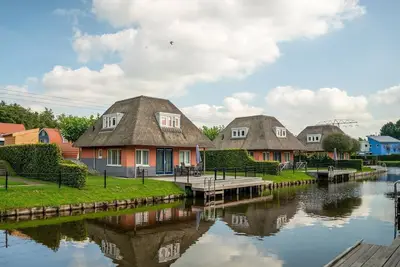 Maison avec lave-linge, près du Zuidlaardermeer