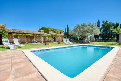 Image de Mas Millet : Belle masion à Albons avec piscine privée