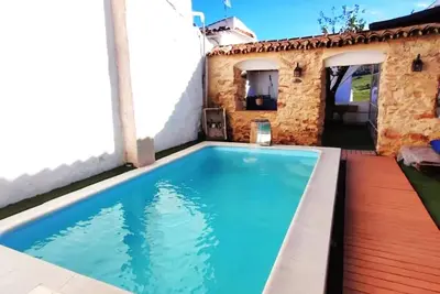 Image de Maison La Pintoresca à Benarrabá avec piscine partagée, 4 chambres, pour 12 personnes