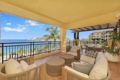 Image de Hacienda Beach  2-403 Newly Updated Ocean View!